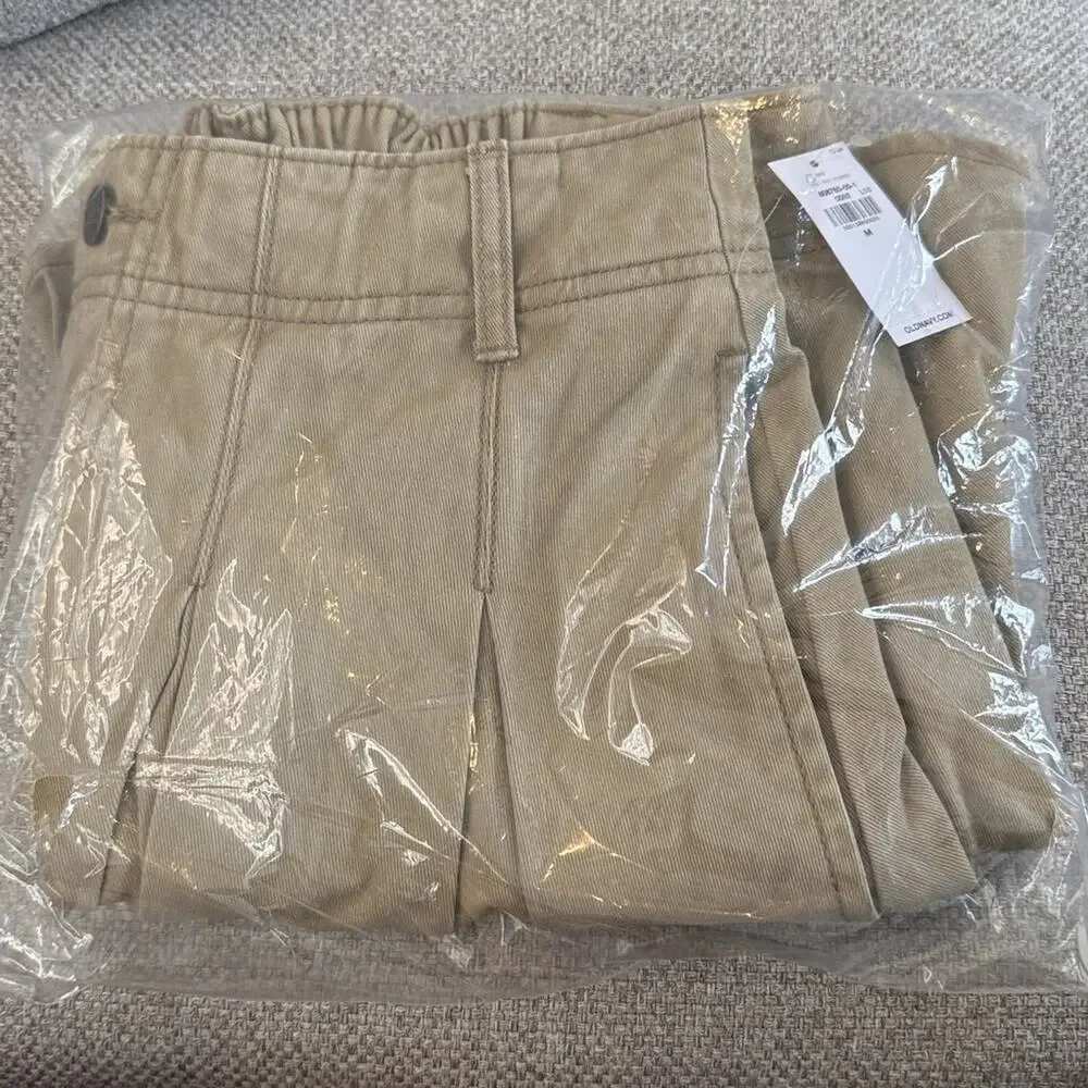 Old Navy Khaki High-Waisted Pleated Mini Skirt